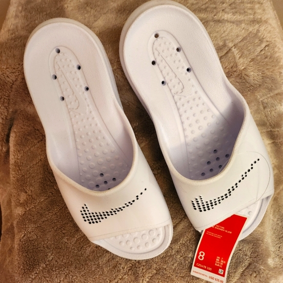 all white nike slides